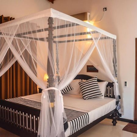 Janu Homestay Tangalle Ngoại thất bức ảnh