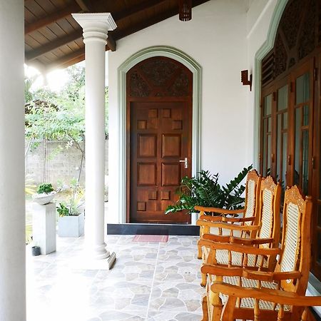 Janu Homestay Tangalle Ngoại thất bức ảnh