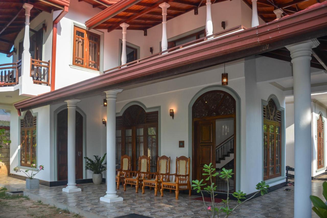 Janu Homestay Tangalle Ngoại thất bức ảnh