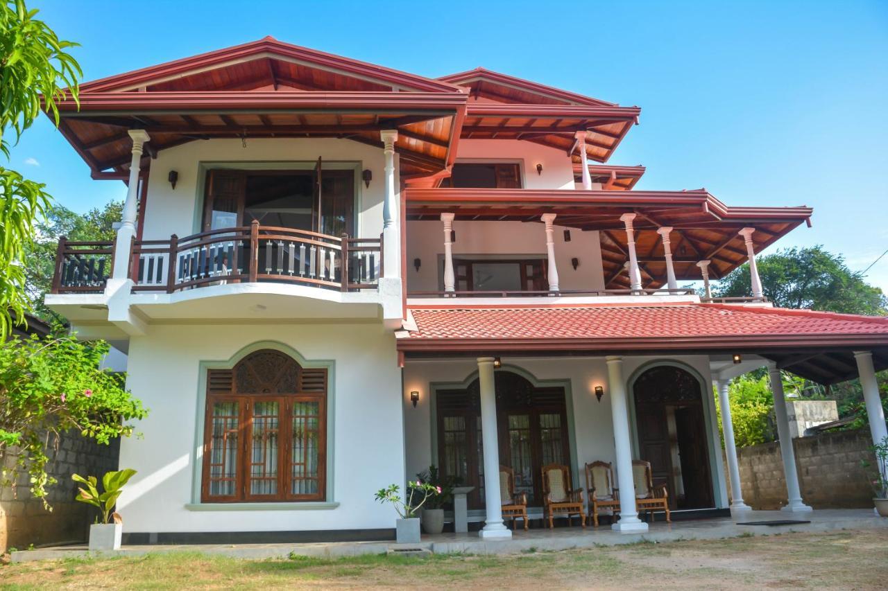 Janu Homestay Tangalle Ngoại thất bức ảnh