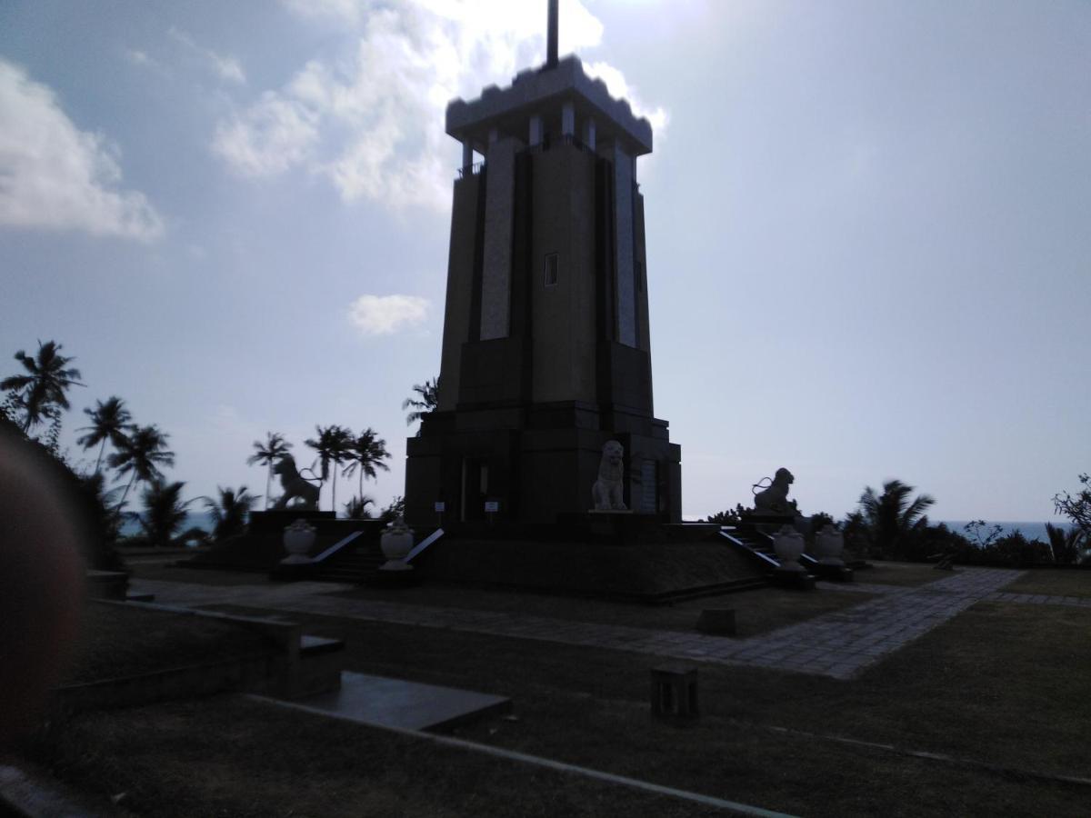 Janu Homestay Tangalle Ngoại thất bức ảnh